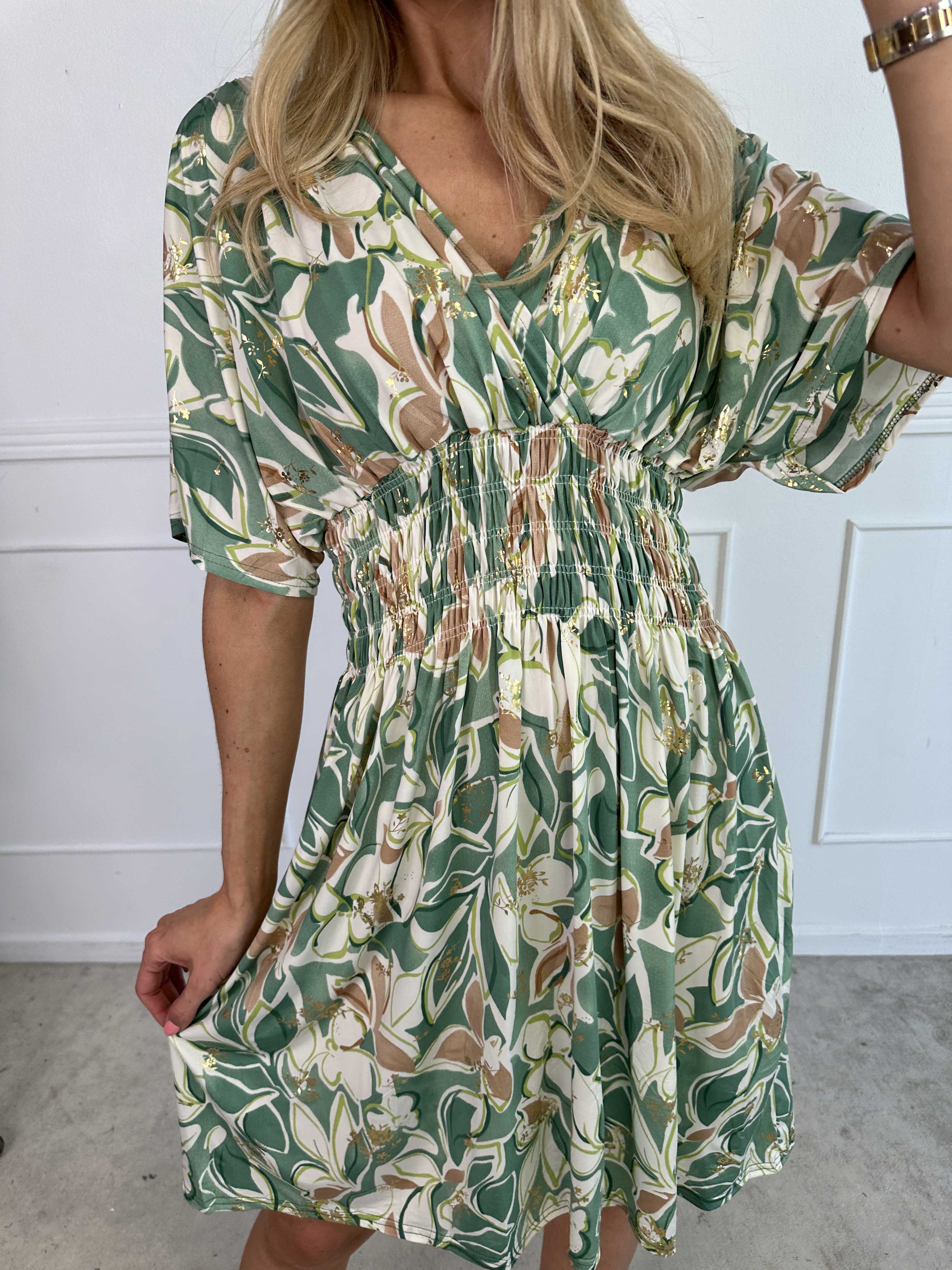 Pams Blossoming Short - Elastisk mønstret kjole med smock